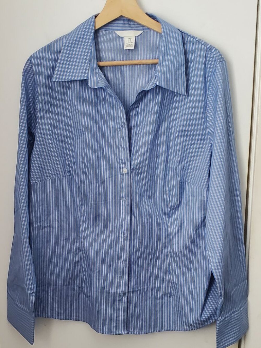 H&M Slightly Fitted Button Down Shirt Blue/White Striped Women's Size XL
